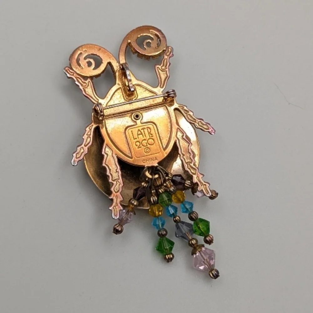 Lunch at the Ritz 2GO Crystal Studded Ladybug Brooch Pendant - Picture 3 of 7